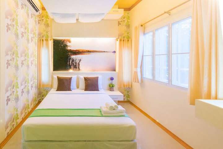 Room 21 of 65