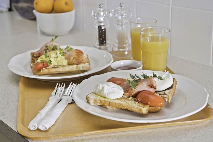 Breakfast/Coffee Service 23 of 37