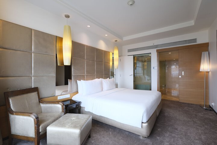 Room 17 of 89