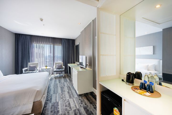Room 68 of 151