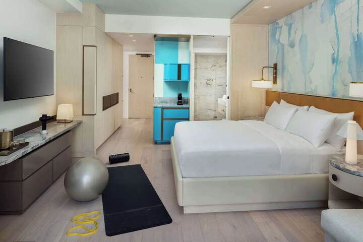 Room 64 of 222