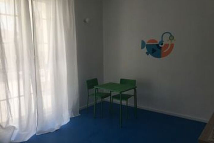 Room 26 of 33
