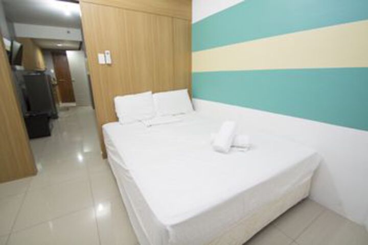 Room 25 of 68