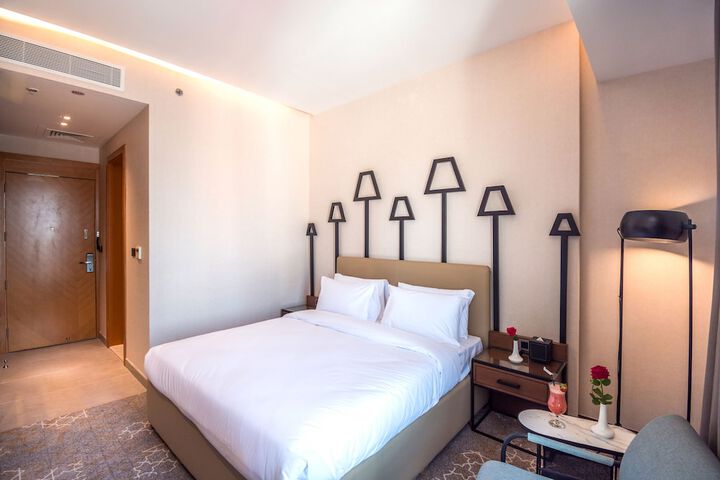Room 14 of 53