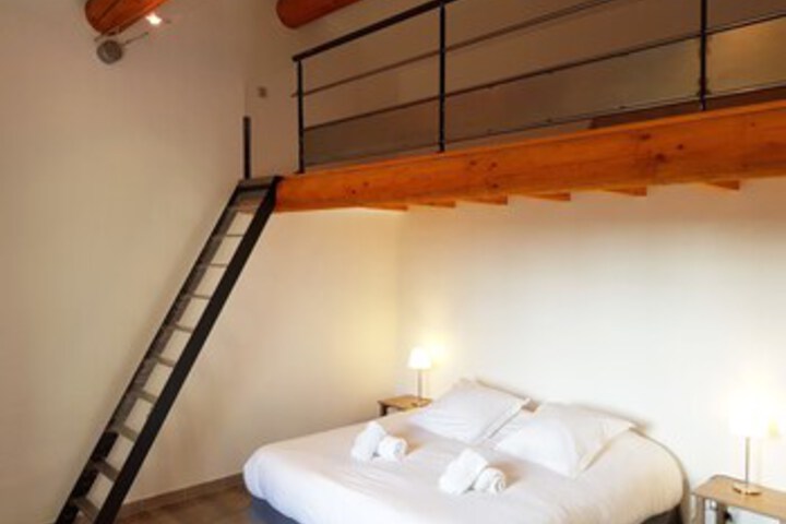 Room 36 of 51