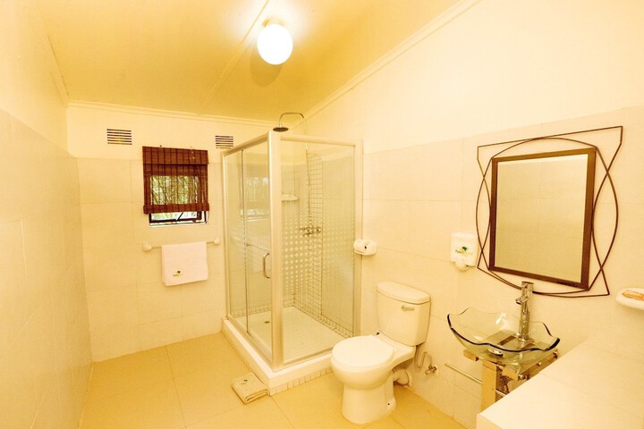 Room 12 of 46