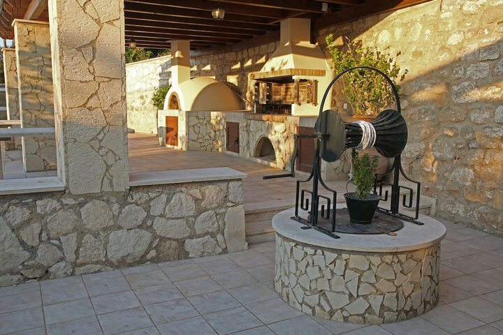Terrace/Patio 19 of 32