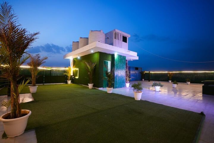 Terrace/Patio 17 of 28