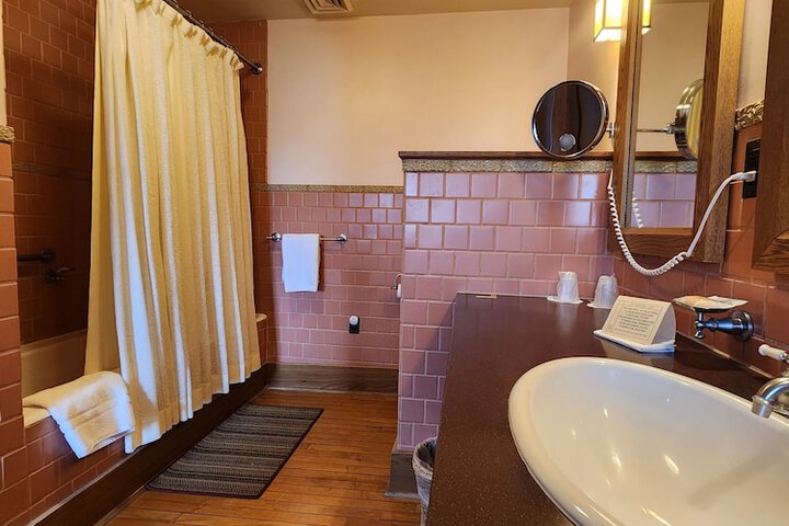 Basic Suite 1 Bedroom (7 of 9)