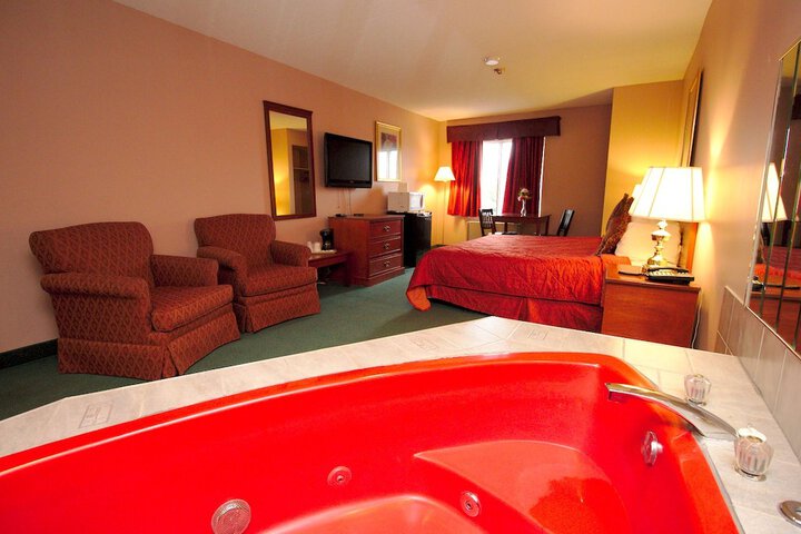 Jetted tub