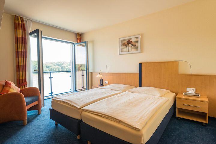 Room 7 of 29