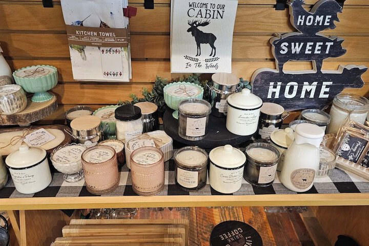 Gift Shop 99 of 140