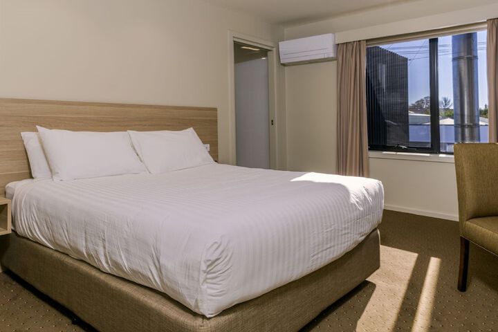 Room 13 of 55