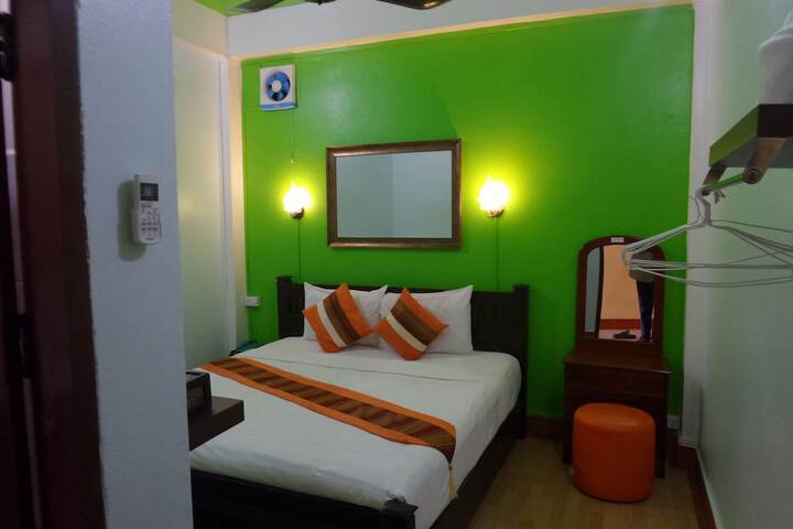 Room 10 of 55
