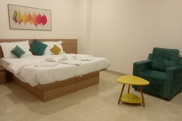 Room 13 of 43