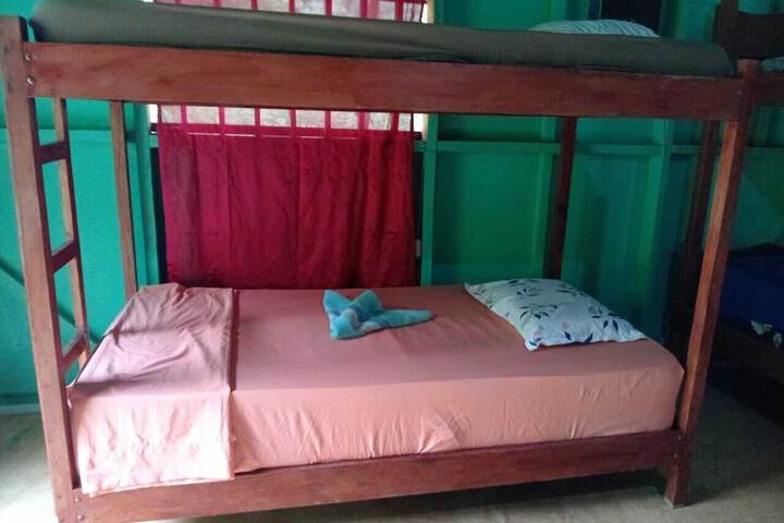 Room 3 of 30