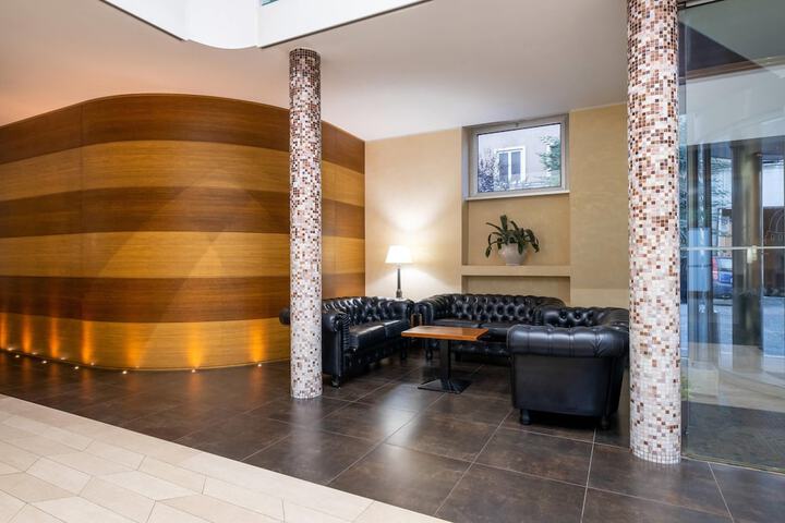Lobby Photos