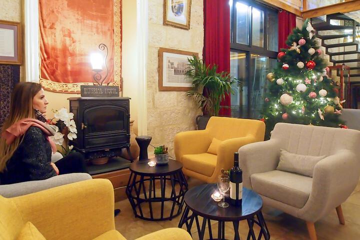 Guest Lobby