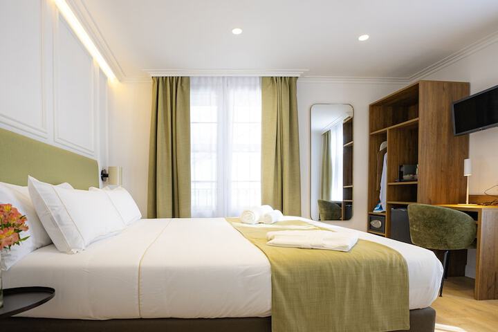 Room 15 of 41