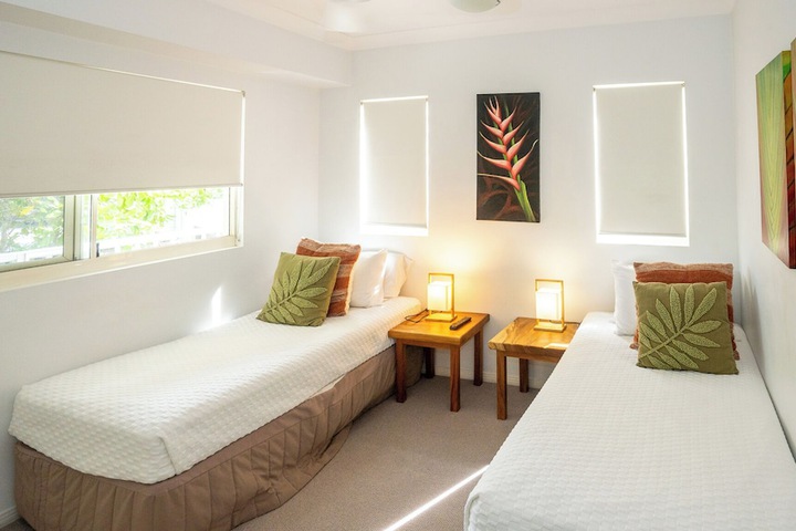 Room 14 of 64
