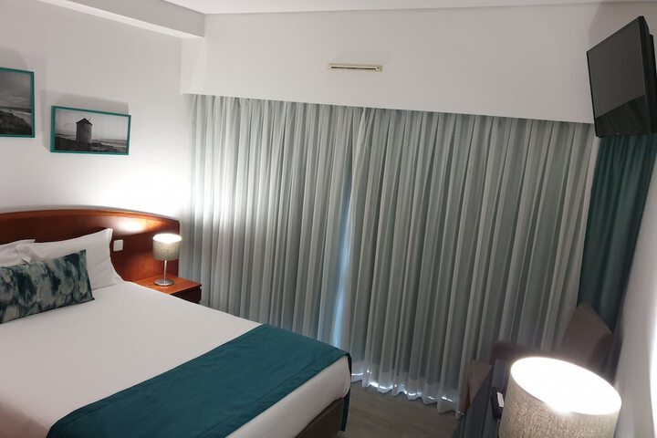 Room 8 of 61