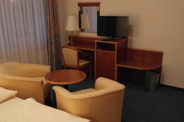 HOTEL JAHNHAUS