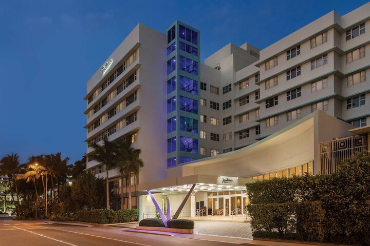 Hotel 83 of 84