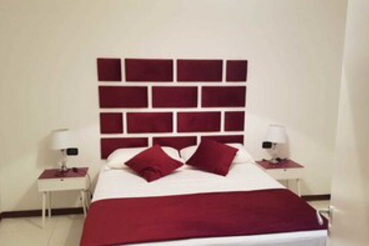 Room 34 of 44