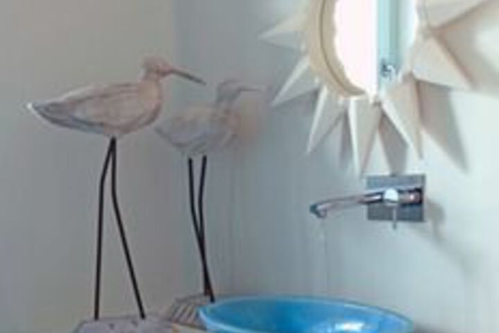Room 36 of 90