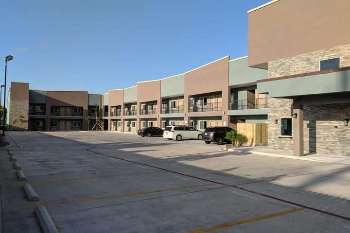 Hotel 26 of 28