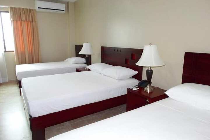 Room 8 of 31
