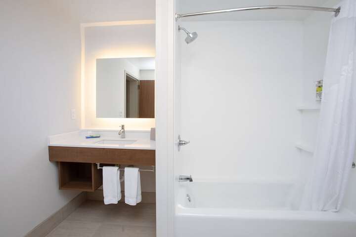 Room 35 of 49