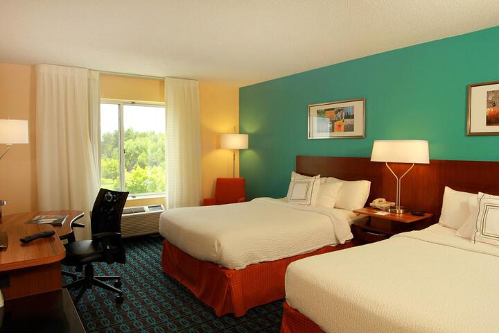 2 Double Beds (1 of 2)