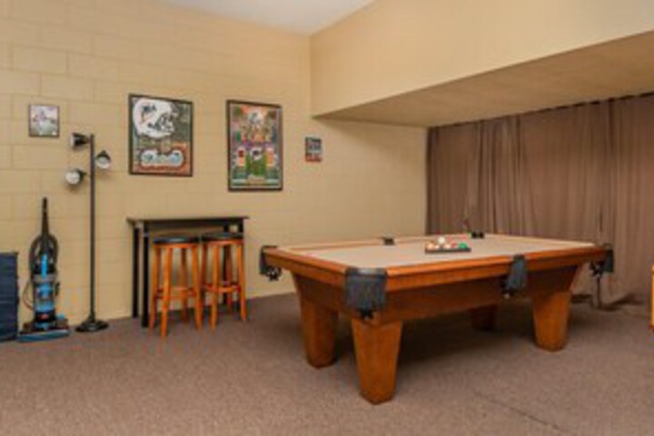 Room 7 of 36