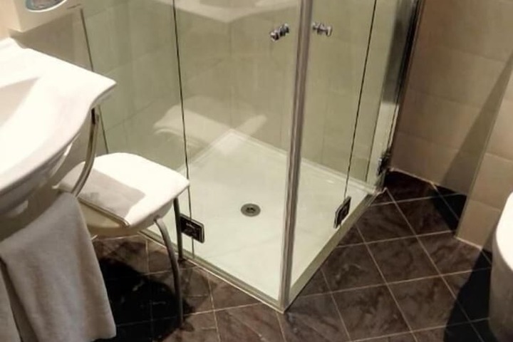 Clean Restrooms