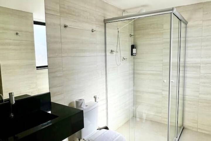 Room 18 of 25