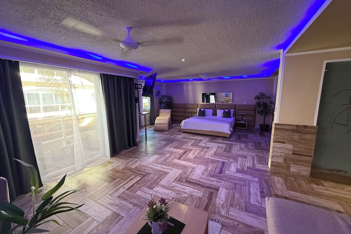 Room 48 of 157