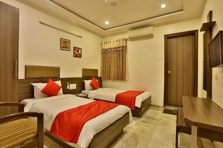 Room 18 of 24
