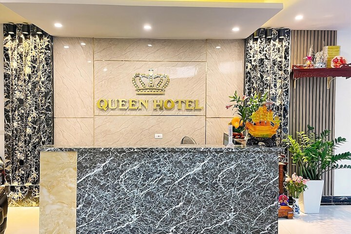 Queen Hotel - Mo Lao