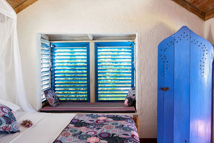 Room 40 of 144
