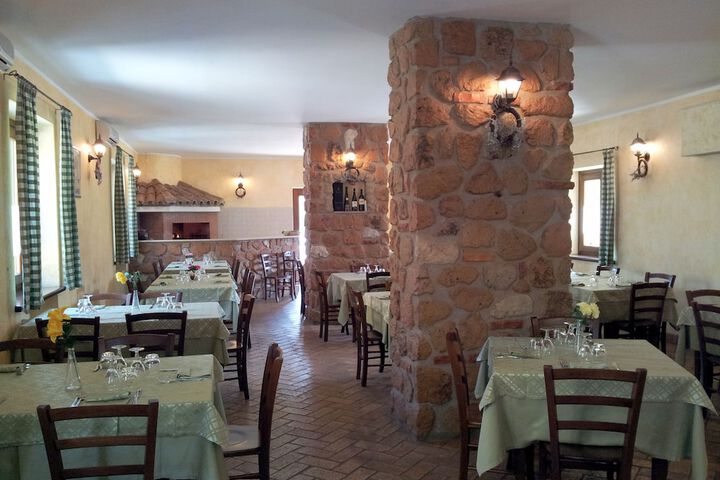 Dining 71 of 132