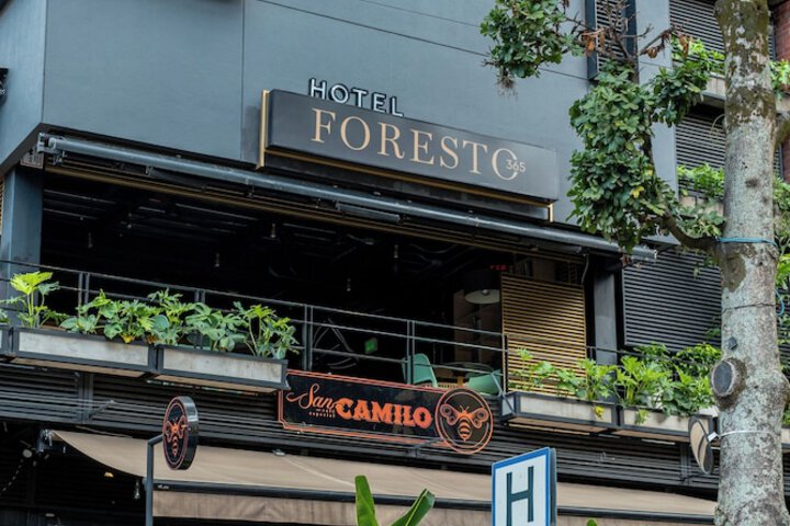 Hotel Foresto 365