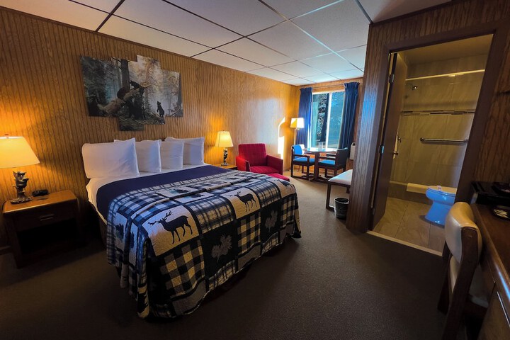 Room 7 of 54