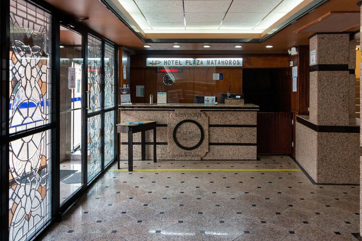 Hotel Interior 5 of 87