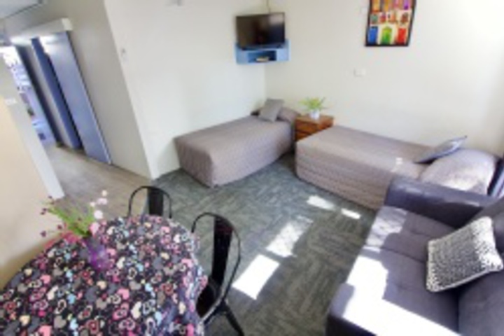 Room 210 of 228
