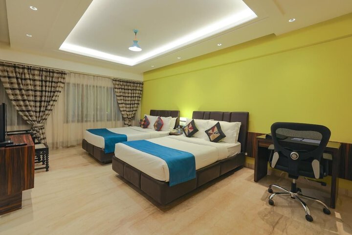 Room 13 of 78