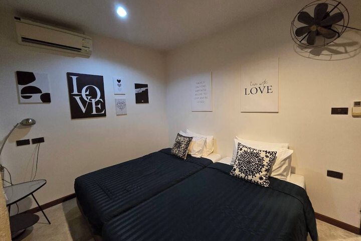 Room 38 of 116
