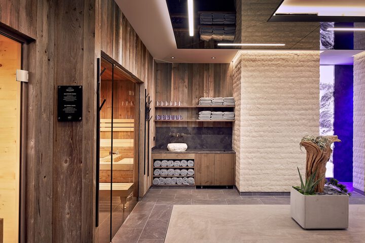 Spa 102 of 204