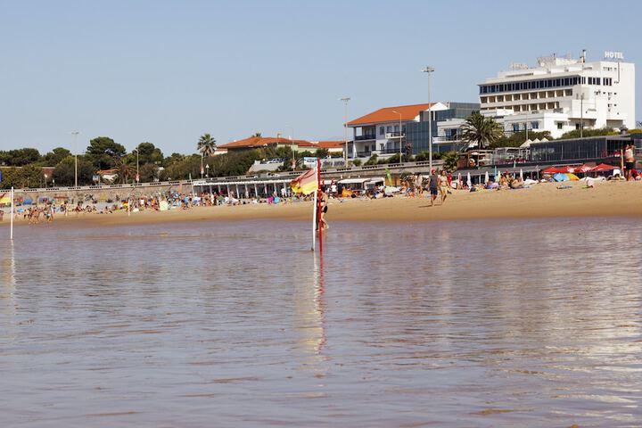 Beach 43 of 50