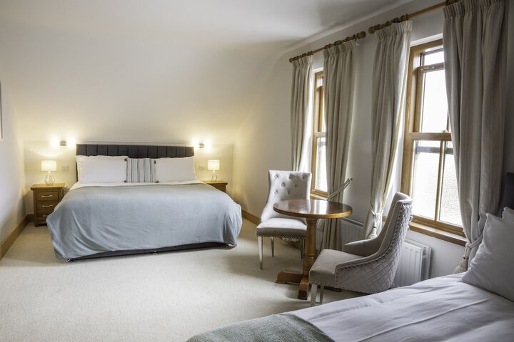 Room 27 of 50